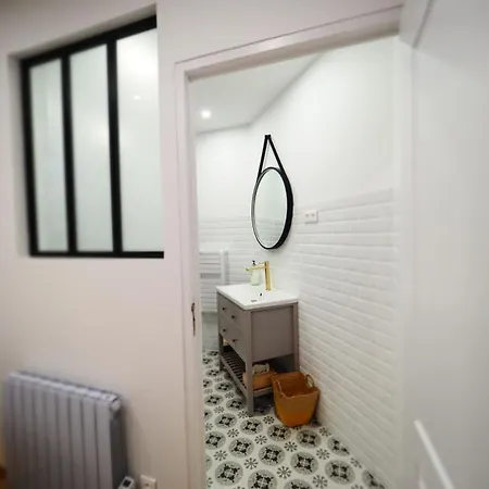 De Charme Art Deco شقة فيشي