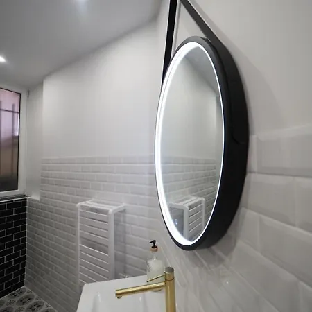 De Charme Art Deco